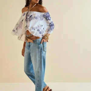Blusa curta e fluida