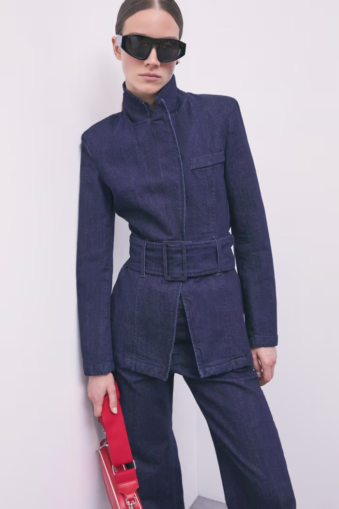 Casaca denim com cinto
